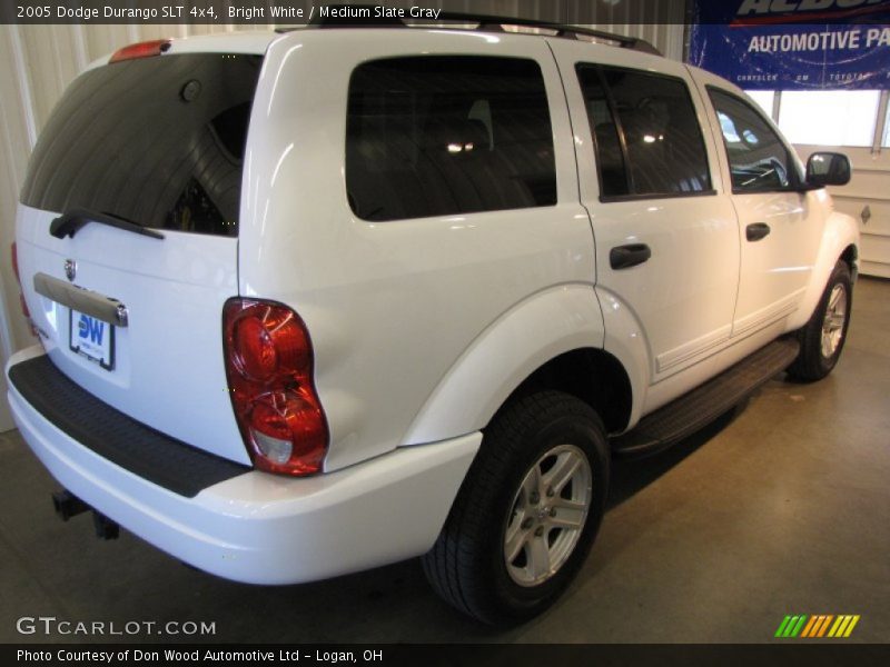 Bright White / Medium Slate Gray 2005 Dodge Durango SLT 4x4