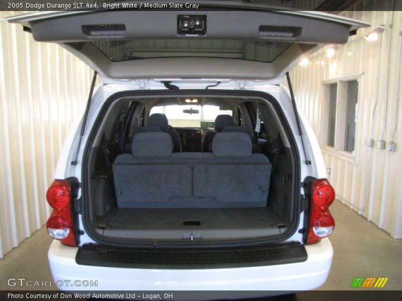 Bright White / Medium Slate Gray 2005 Dodge Durango SLT 4x4