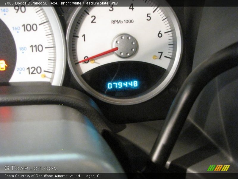 Bright White / Medium Slate Gray 2005 Dodge Durango SLT 4x4
