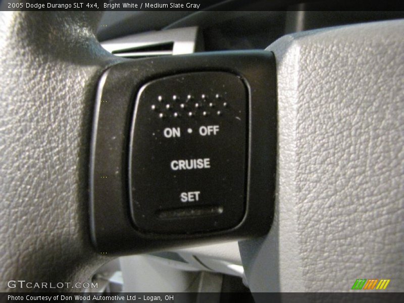 Bright White / Medium Slate Gray 2005 Dodge Durango SLT 4x4