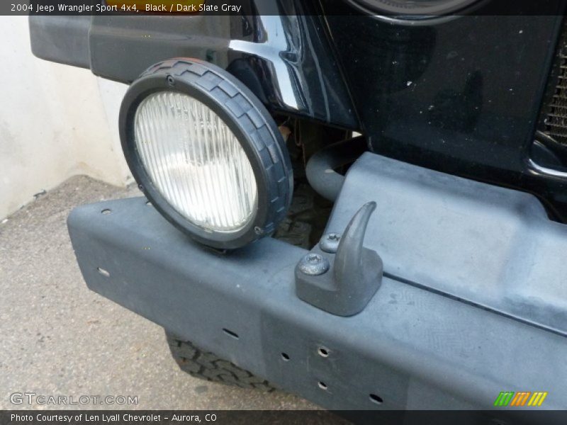 Black / Dark Slate Gray 2004 Jeep Wrangler Sport 4x4