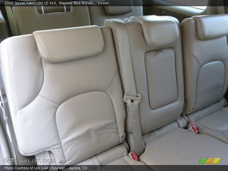 Majestic Blue Metallic / Desert 2006 Nissan Pathfinder LE 4x4