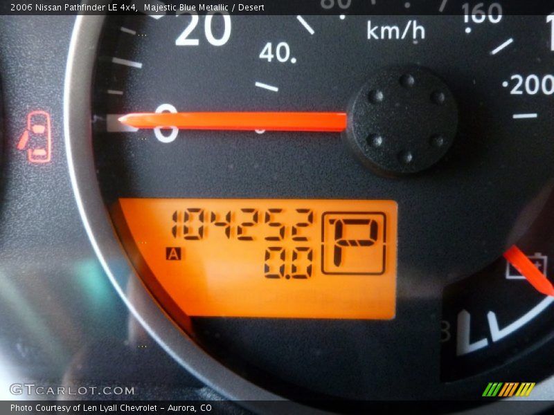 Majestic Blue Metallic / Desert 2006 Nissan Pathfinder LE 4x4