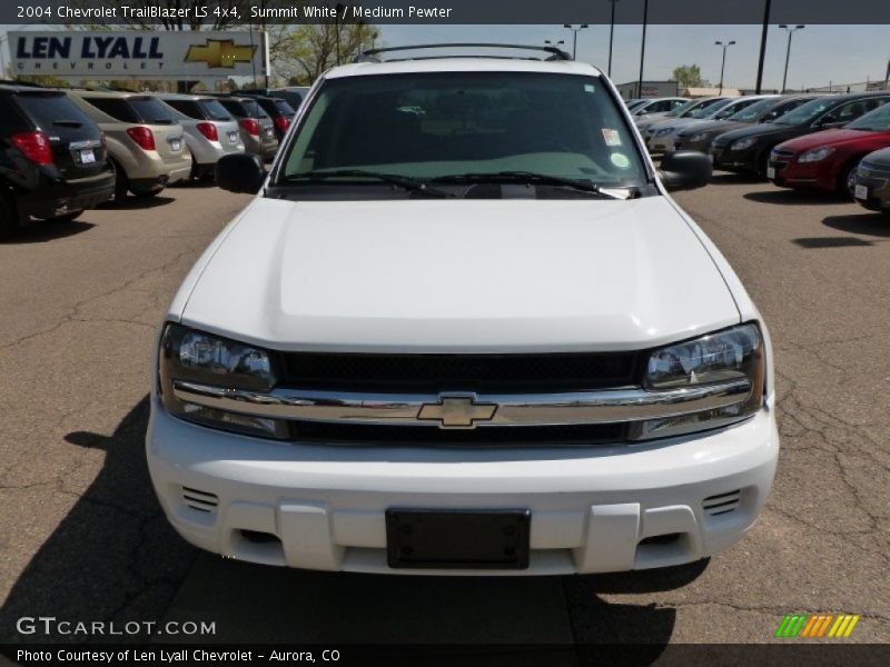 Summit White / Medium Pewter 2004 Chevrolet TrailBlazer LS 4x4