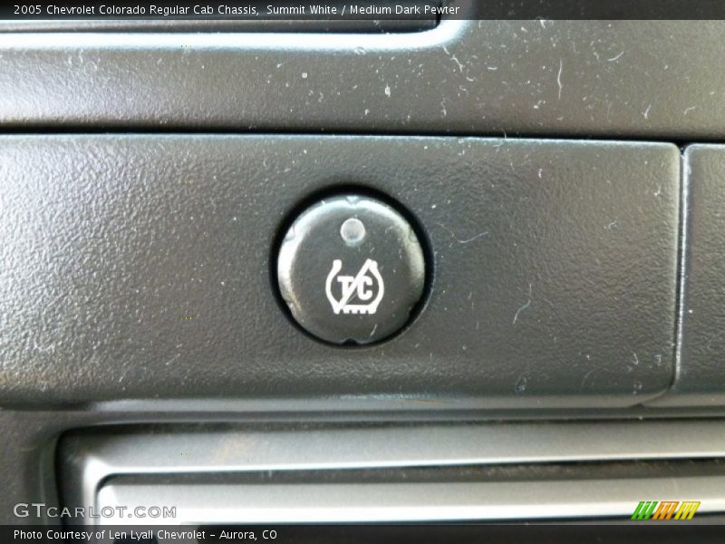 Controls of 2005 Colorado Regular Cab Chassis