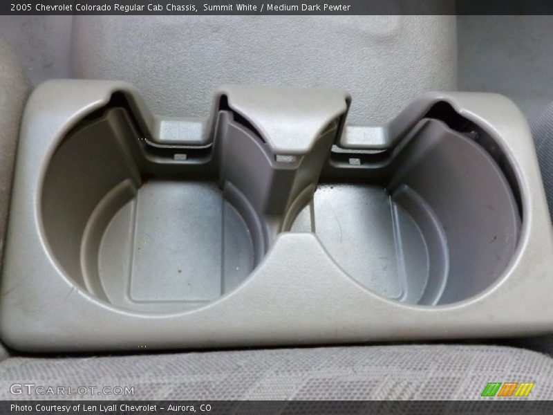 Summit White / Medium Dark Pewter 2005 Chevrolet Colorado Regular Cab Chassis