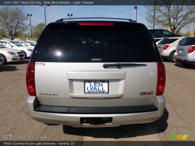 Silver Birch Metallic / Light Titanium 2007 GMC Yukon SLE 4x4