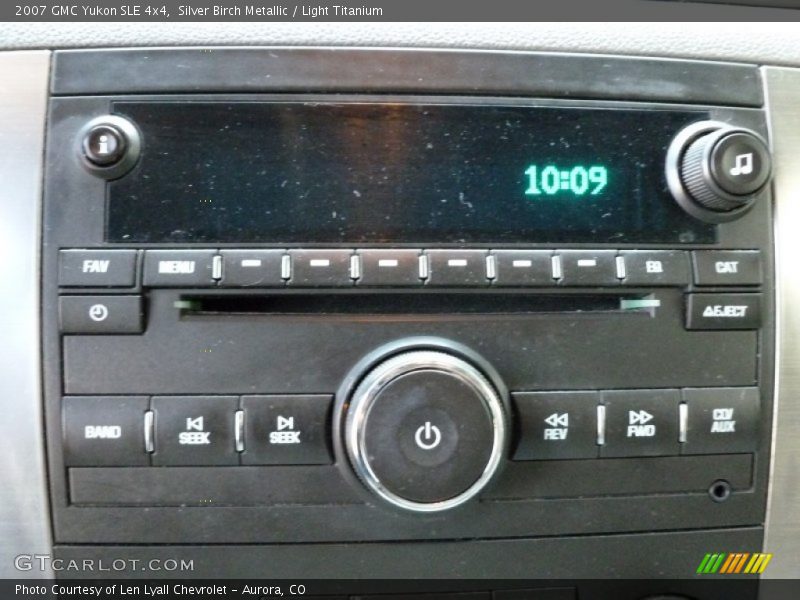 Silver Birch Metallic / Light Titanium 2007 GMC Yukon SLE 4x4