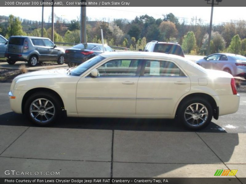 Cool Vanilla White / Dark Slate Gray 2008 Chrysler 300 Limited AWD
