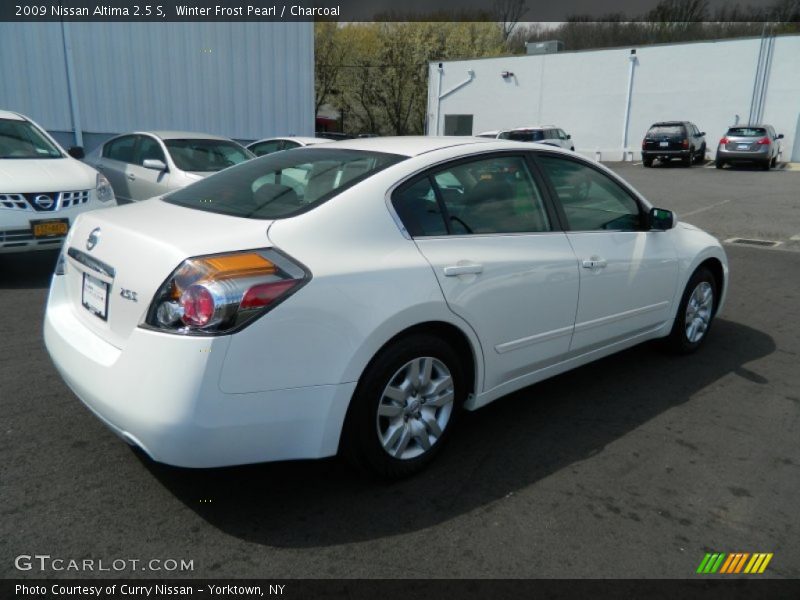 Winter Frost Pearl / Charcoal 2009 Nissan Altima 2.5 S