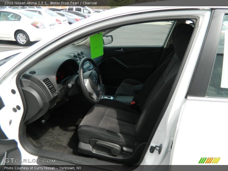 Winter Frost Pearl / Charcoal 2009 Nissan Altima 2.5 S