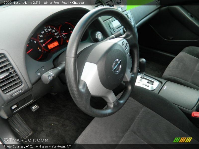 Winter Frost Pearl / Charcoal 2009 Nissan Altima 2.5 S