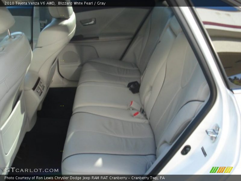 Blizzard White Pearl / Gray 2010 Toyota Venza V6 AWD