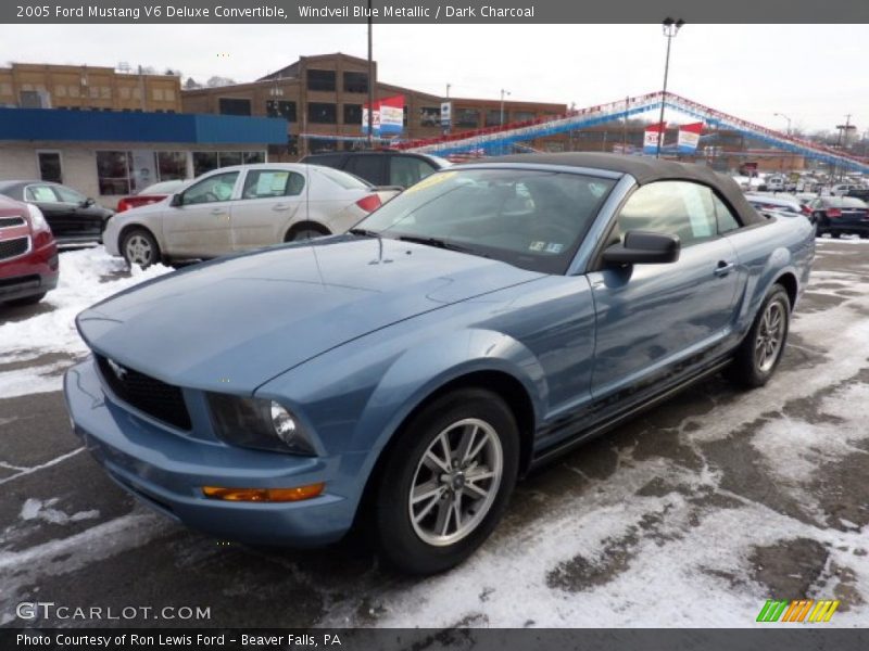 Windveil Blue Metallic / Dark Charcoal 2005 Ford Mustang V6 Deluxe Convertible