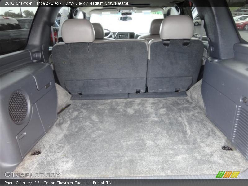 Onyx Black / Medium Gray/Neutral 2002 Chevrolet Tahoe Z71 4x4