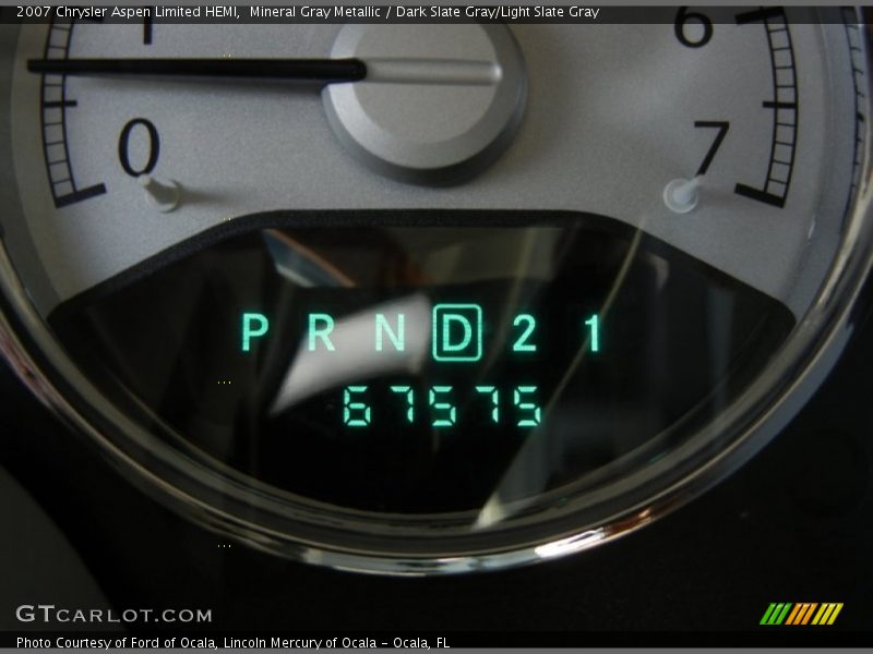 Mineral Gray Metallic / Dark Slate Gray/Light Slate Gray 2007 Chrysler Aspen Limited HEMI