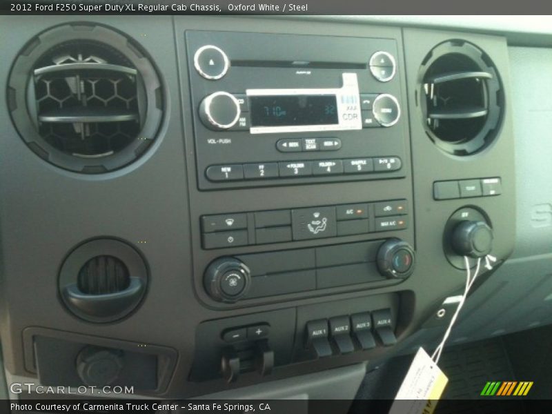 Oxford White / Steel 2012 Ford F250 Super Duty XL Regular Cab Chassis