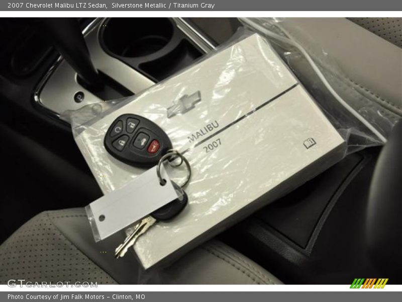 Silverstone Metallic / Titanium Gray 2007 Chevrolet Malibu LTZ Sedan