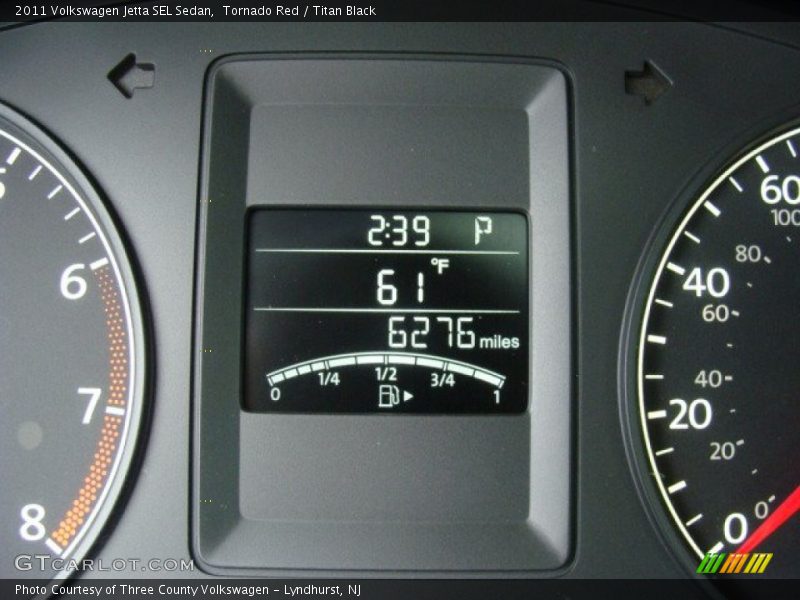 Tornado Red / Titan Black 2011 Volkswagen Jetta SEL Sedan