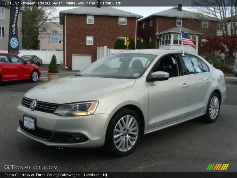 White Gold Metallic / Titan Black 2011 Volkswagen Jetta SEL Sedan