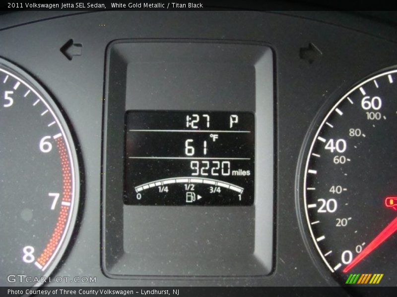 White Gold Metallic / Titan Black 2011 Volkswagen Jetta SEL Sedan