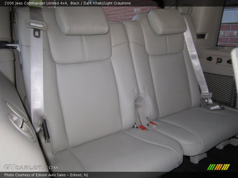 Black / Dark Khaki/Light Graystone 2006 Jeep Commander Limited 4x4