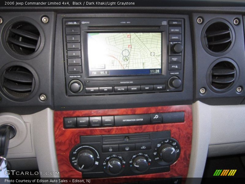 Black / Dark Khaki/Light Graystone 2006 Jeep Commander Limited 4x4