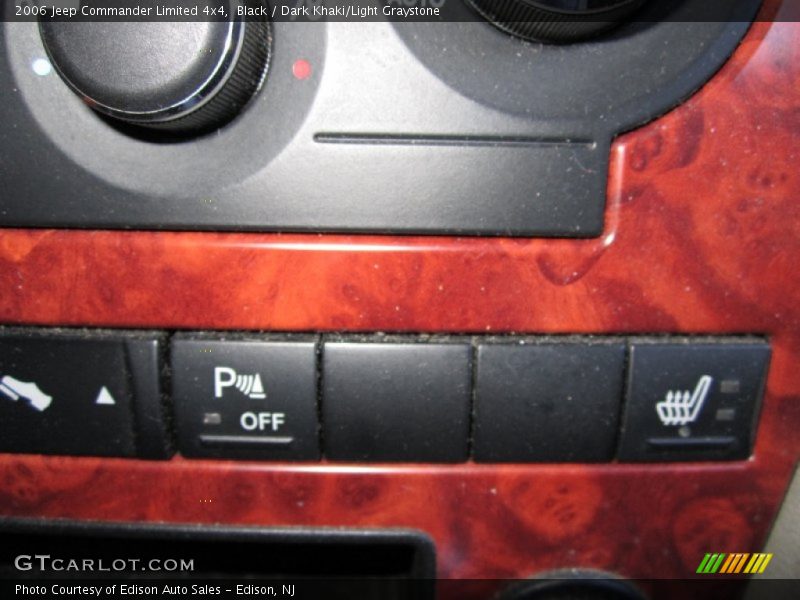 Black / Dark Khaki/Light Graystone 2006 Jeep Commander Limited 4x4