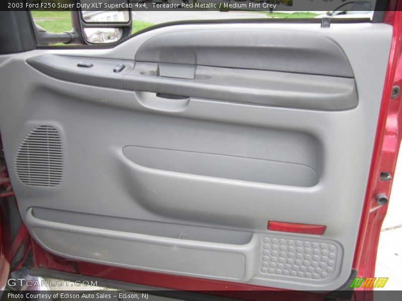 Toreador Red Metallic / Medium Flint Grey 2003 Ford F250 Super Duty XLT SuperCab 4x4