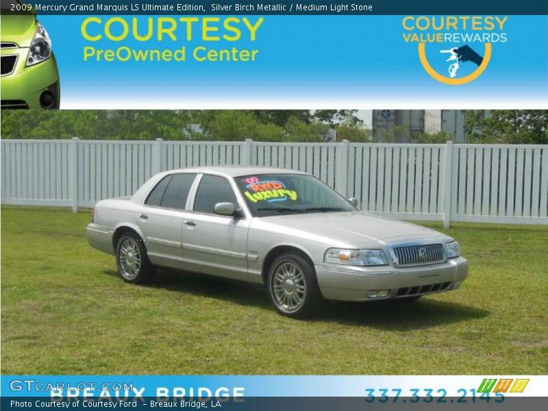 Silver Birch Metallic / Medium Light Stone 2009 Mercury Grand Marquis LS Ultimate Edition
