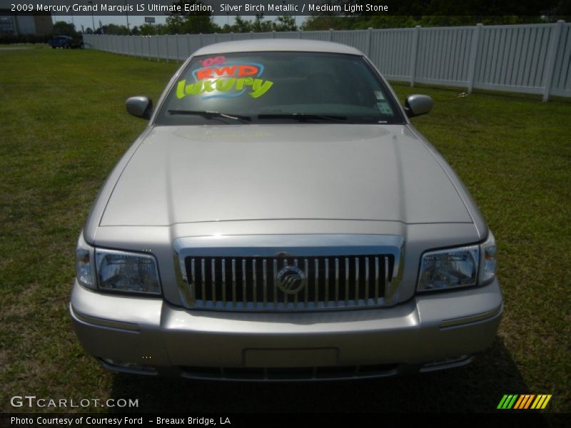 Silver Birch Metallic / Medium Light Stone 2009 Mercury Grand Marquis LS Ultimate Edition