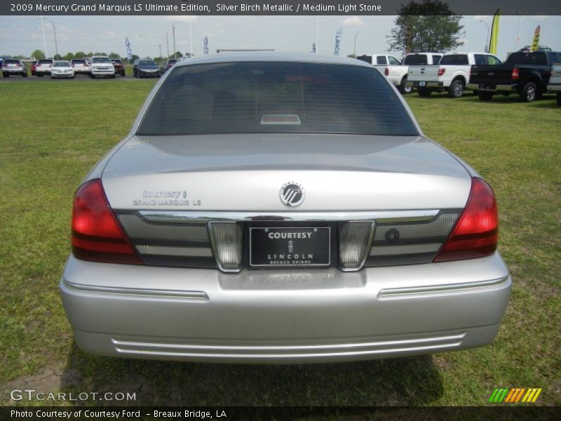 Silver Birch Metallic / Medium Light Stone 2009 Mercury Grand Marquis LS Ultimate Edition