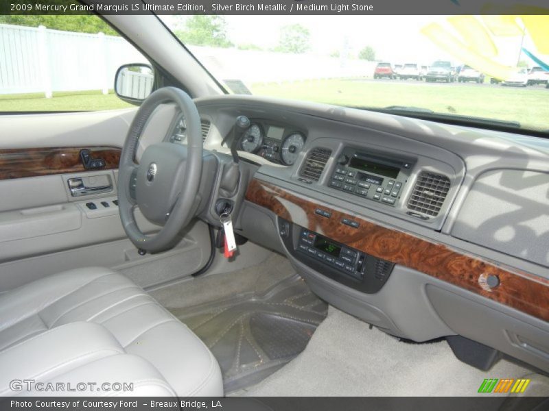 Silver Birch Metallic / Medium Light Stone 2009 Mercury Grand Marquis LS Ultimate Edition