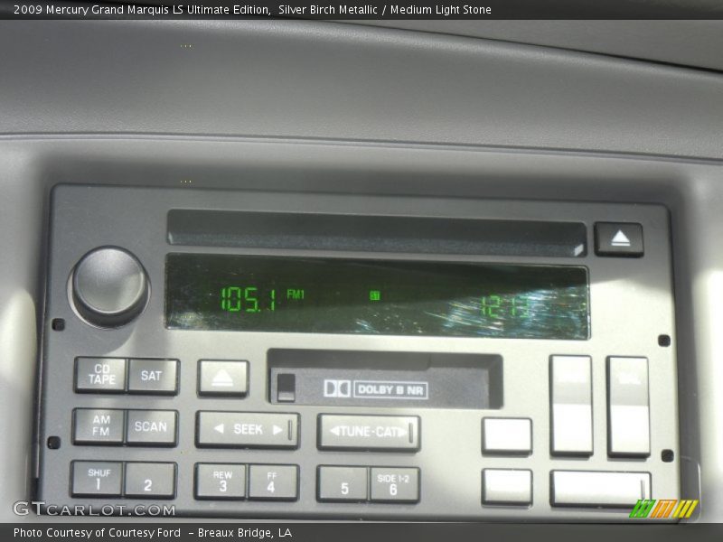Silver Birch Metallic / Medium Light Stone 2009 Mercury Grand Marquis LS Ultimate Edition