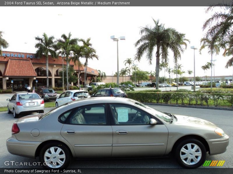 Arizona Beige Metallic / Medium Parchment 2004 Ford Taurus SEL Sedan