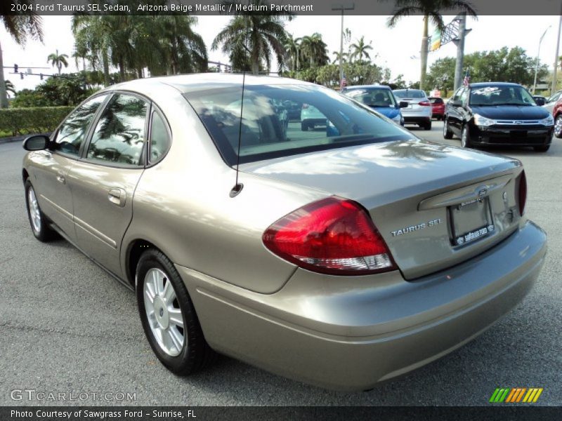 Arizona Beige Metallic / Medium Parchment 2004 Ford Taurus SEL Sedan