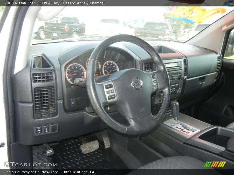 Blizzard White / Charcoal 2008 Nissan Titan SE Crew Cab
