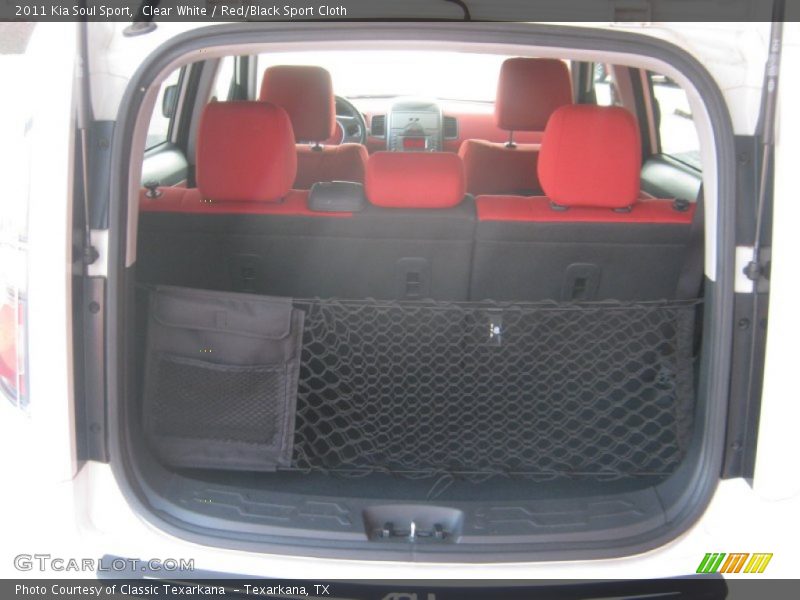 Clear White / Red/Black Sport Cloth 2011 Kia Soul Sport