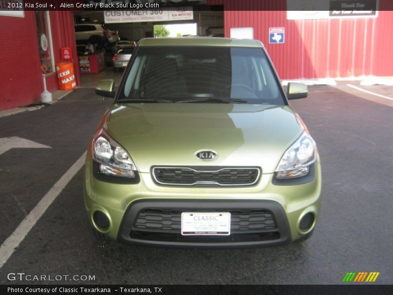 Alien Green / Black Soul Logo Cloth 2012 Kia Soul +