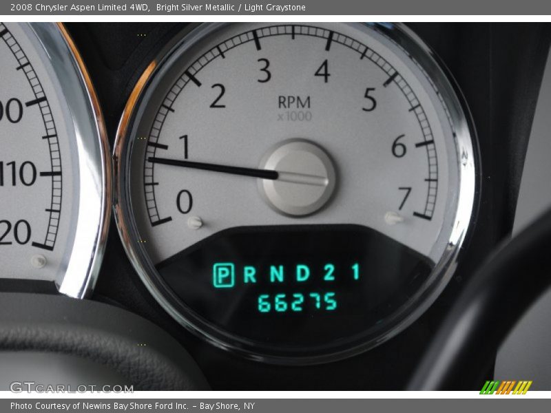 Bright Silver Metallic / Light Graystone 2008 Chrysler Aspen Limited 4WD