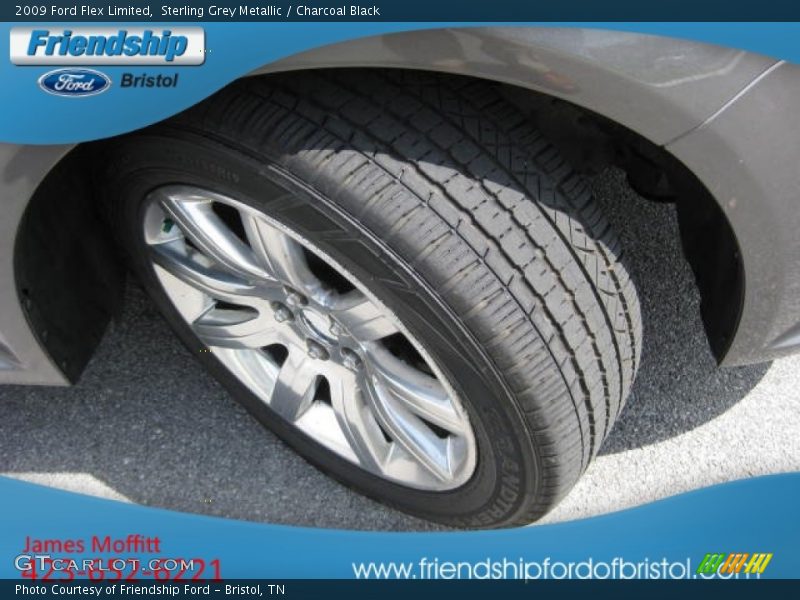 Sterling Grey Metallic / Charcoal Black 2009 Ford Flex Limited
