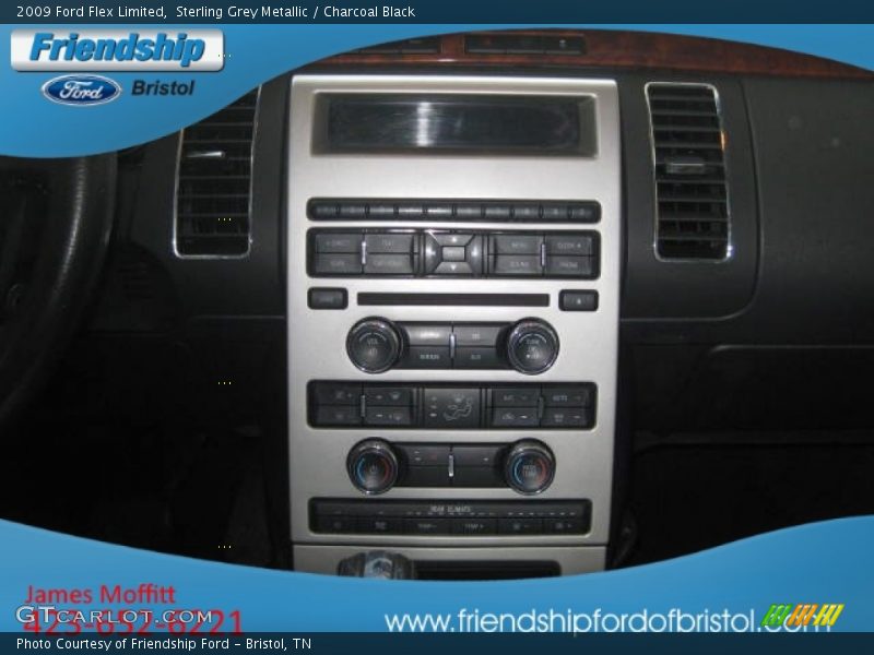 Sterling Grey Metallic / Charcoal Black 2009 Ford Flex Limited