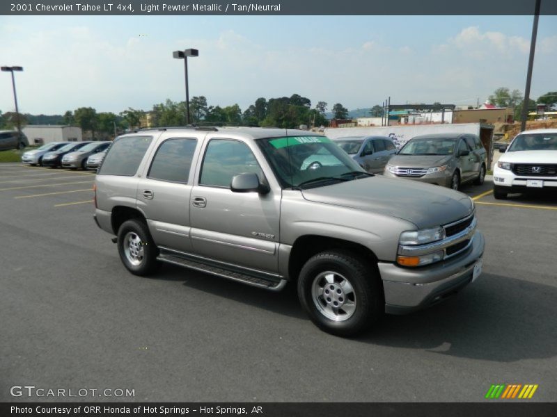 Light Pewter Metallic / Tan/Neutral 2001 Chevrolet Tahoe LT 4x4
