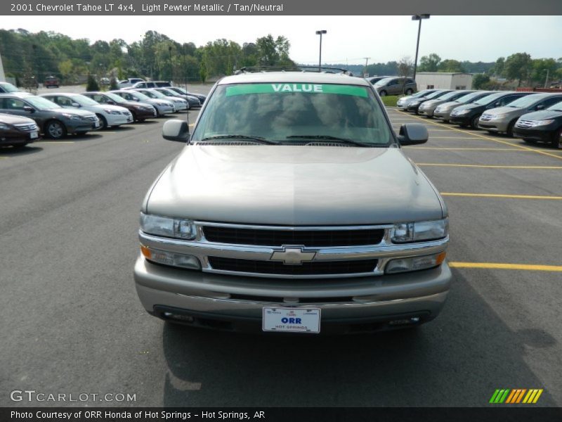 Light Pewter Metallic / Tan/Neutral 2001 Chevrolet Tahoe LT 4x4