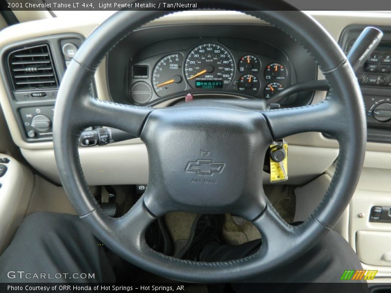 Light Pewter Metallic / Tan/Neutral 2001 Chevrolet Tahoe LT 4x4