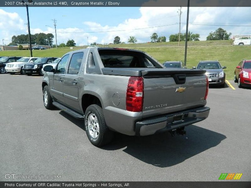 Graystone Metallic / Ebony 2007 Chevrolet Avalanche LS 4WD