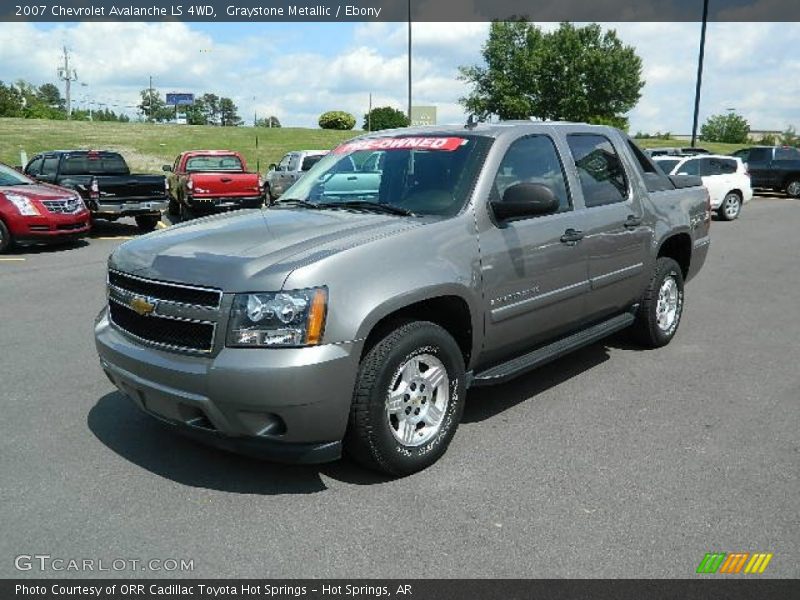 Graystone Metallic / Ebony 2007 Chevrolet Avalanche LS 4WD