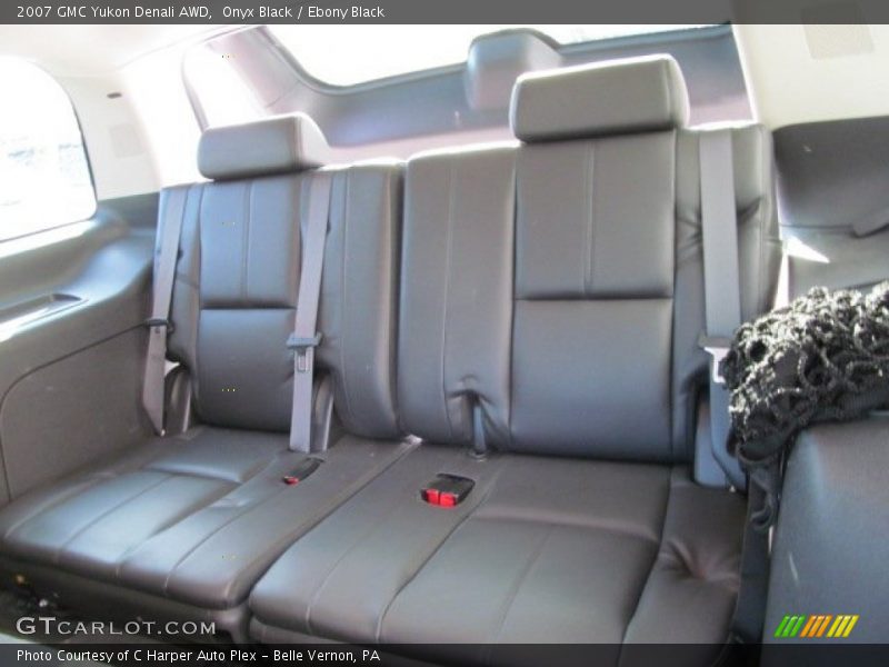 Onyx Black / Ebony Black 2007 GMC Yukon Denali AWD
