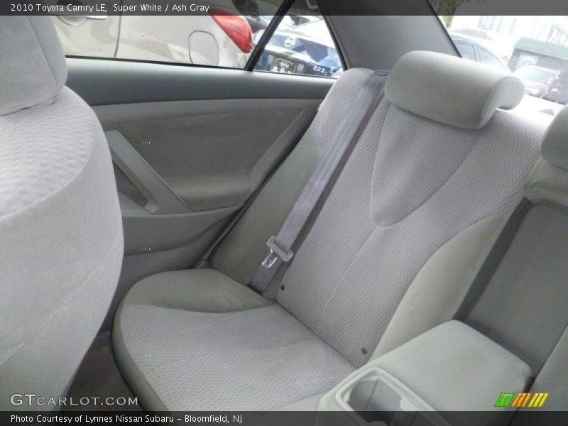 Super White / Ash Gray 2010 Toyota Camry LE