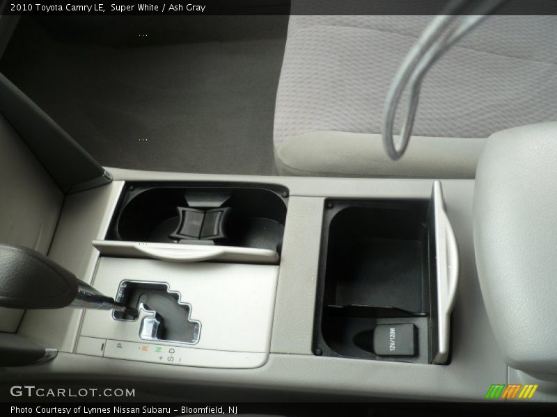 Super White / Ash Gray 2010 Toyota Camry LE